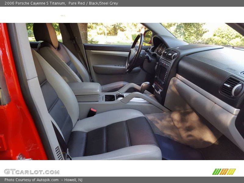 Pure Red / Black/Steel Grey 2006 Porsche Cayenne S Titanium