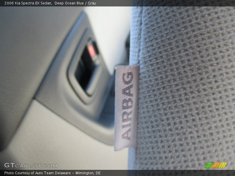 Deep Ocean Blue / Gray 2006 Kia Spectra EX Sedan