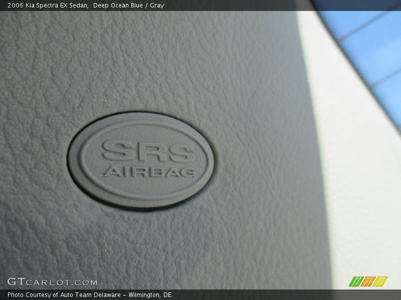 Deep Ocean Blue / Gray 2006 Kia Spectra EX Sedan