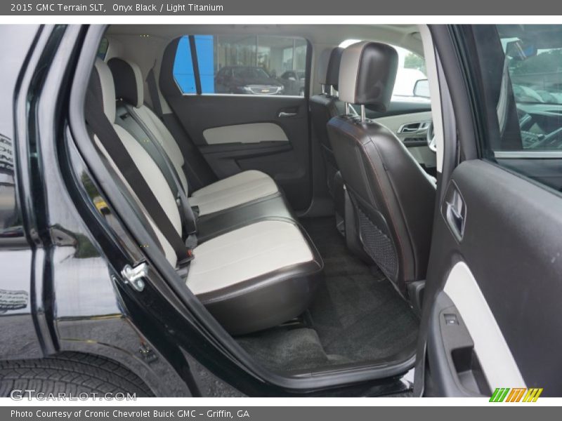 Onyx Black / Light Titanium 2015 GMC Terrain SLT