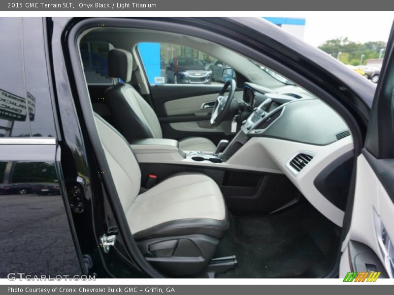 Onyx Black / Light Titanium 2015 GMC Terrain SLT