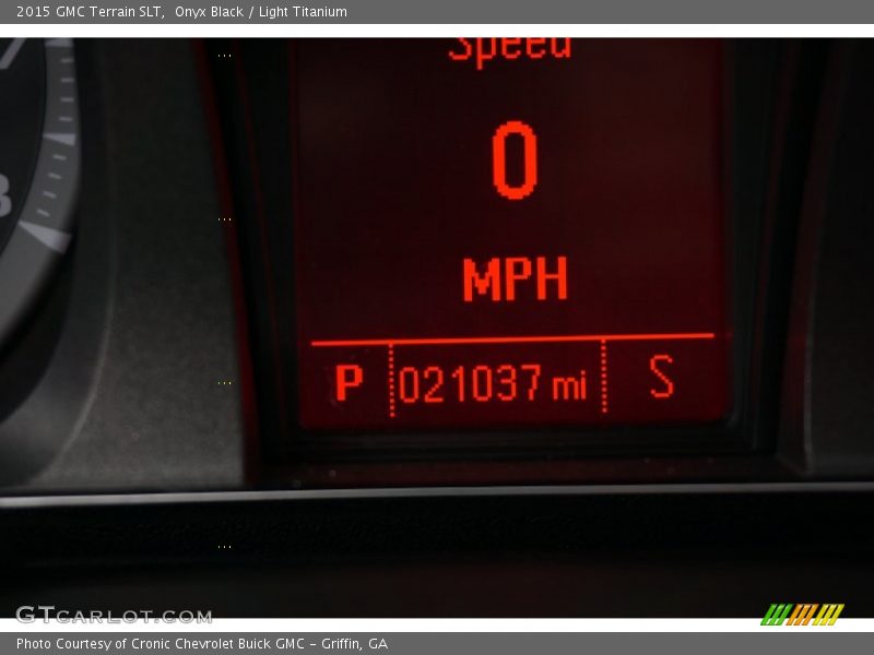 Onyx Black / Light Titanium 2015 GMC Terrain SLT
