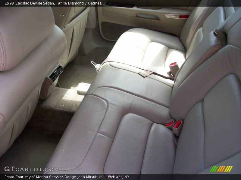 White Diamond / Oatmeal 1999 Cadillac DeVille Sedan