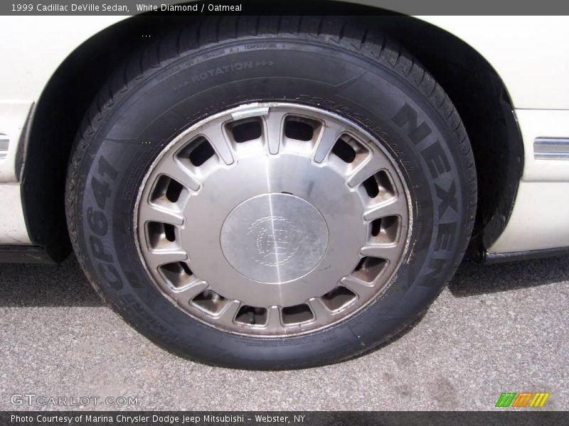 White Diamond / Oatmeal 1999 Cadillac DeVille Sedan