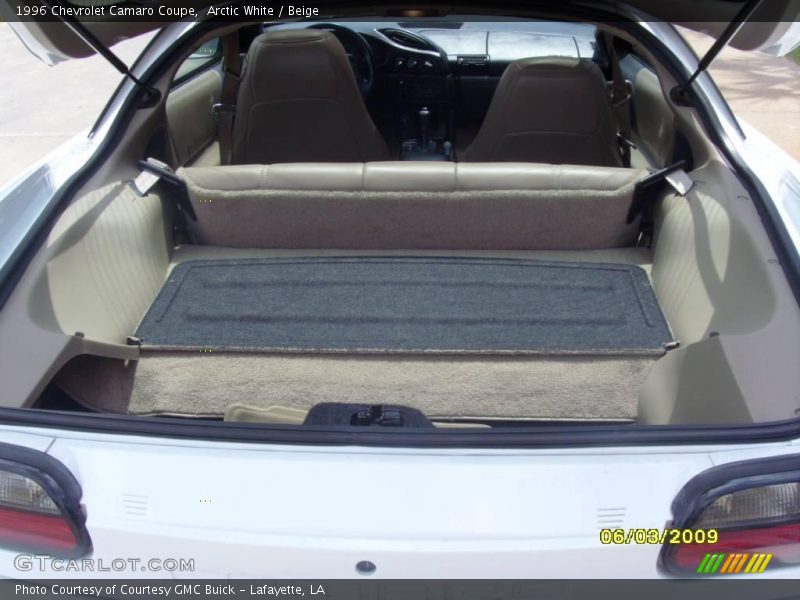 Arctic White / Beige 1996 Chevrolet Camaro Coupe