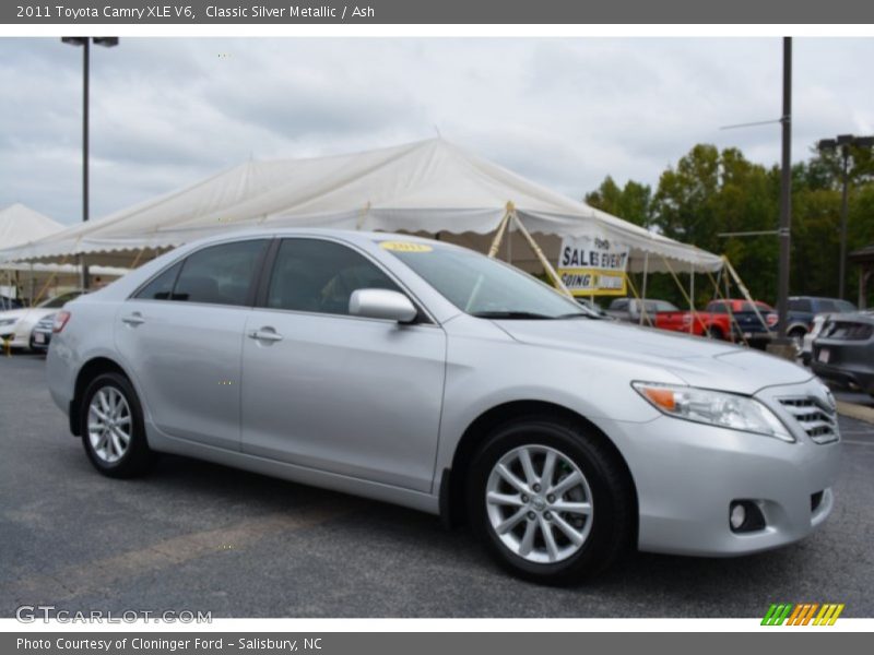 Classic Silver Metallic / Ash 2011 Toyota Camry XLE V6