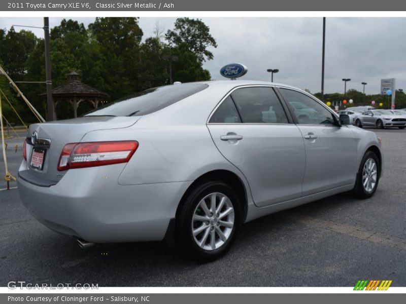 Classic Silver Metallic / Ash 2011 Toyota Camry XLE V6