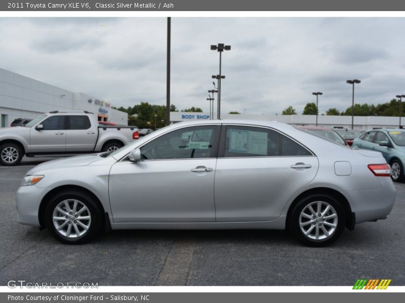 Classic Silver Metallic / Ash 2011 Toyota Camry XLE V6