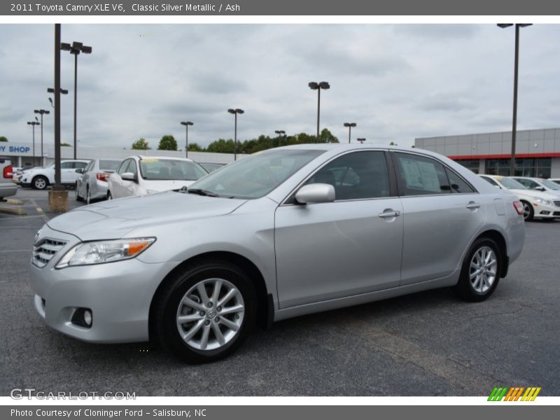 Classic Silver Metallic / Ash 2011 Toyota Camry XLE V6
