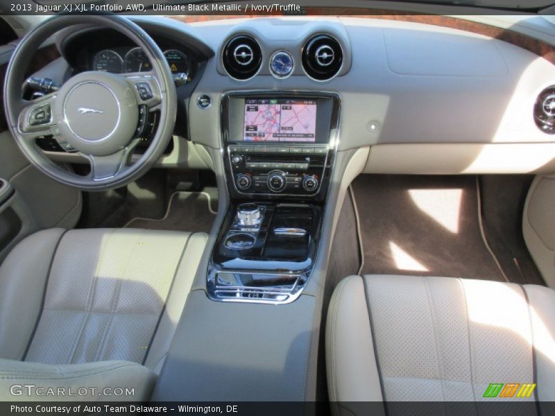 Ultimate Black Metallic / Ivory/Truffle 2013 Jaguar XJ XJL Portfolio AWD