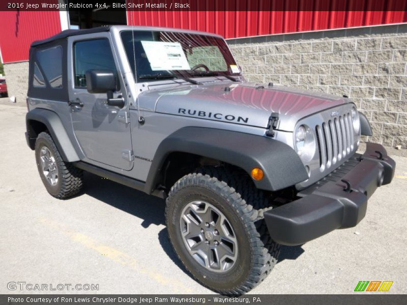 Front 3/4 View of 2016 Wrangler Rubicon 4x4