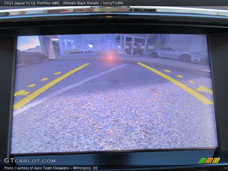 Ultimate Black Metallic / Ivory/Truffle 2013 Jaguar XJ XJL Portfolio AWD