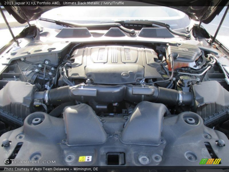 Ultimate Black Metallic / Ivory/Truffle 2013 Jaguar XJ XJL Portfolio AWD