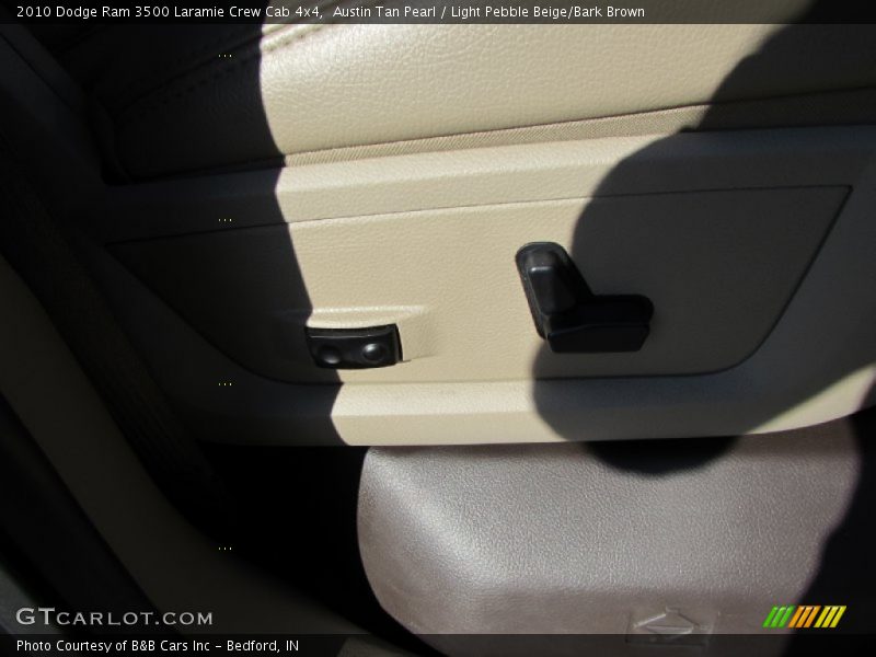 Austin Tan Pearl / Light Pebble Beige/Bark Brown 2010 Dodge Ram 3500 Laramie Crew Cab 4x4