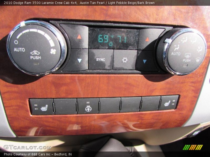Austin Tan Pearl / Light Pebble Beige/Bark Brown 2010 Dodge Ram 3500 Laramie Crew Cab 4x4
