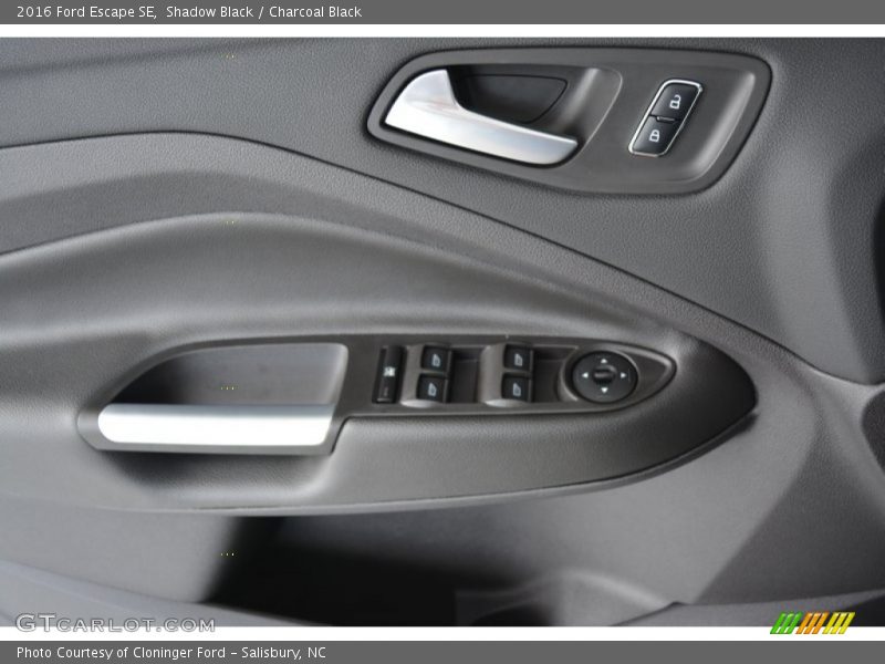 Shadow Black / Charcoal Black 2016 Ford Escape SE
