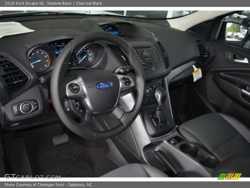 Shadow Black / Charcoal Black 2016 Ford Escape SE