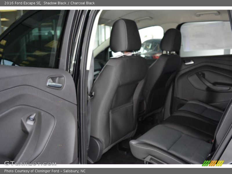 Shadow Black / Charcoal Black 2016 Ford Escape SE