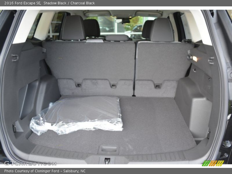 Shadow Black / Charcoal Black 2016 Ford Escape SE