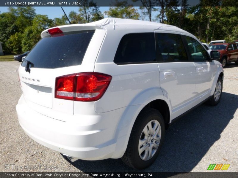 White / Black 2016 Dodge Journey SE AWD