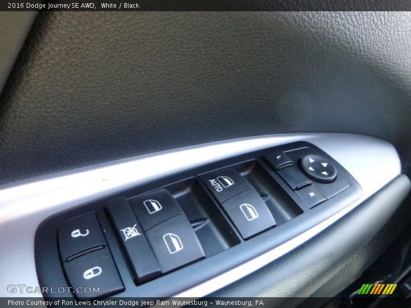 White / Black 2016 Dodge Journey SE AWD