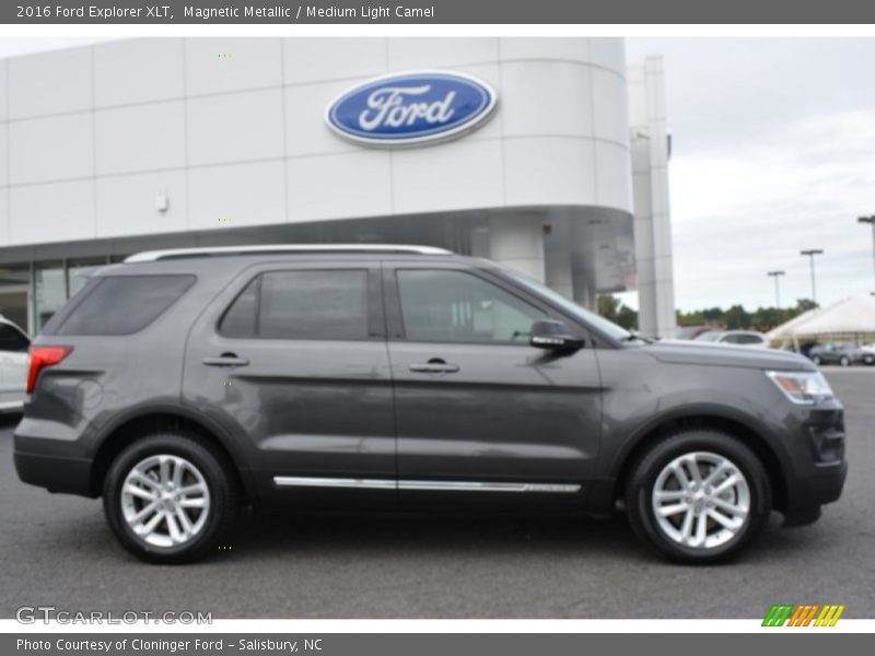 Magnetic Metallic / Medium Light Camel 2016 Ford Explorer XLT