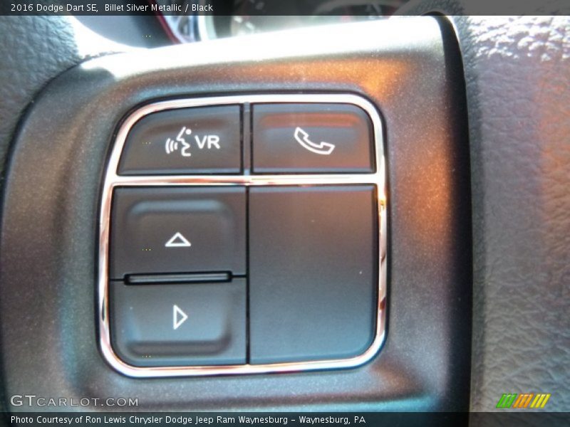 Billet Silver Metallic / Black 2016 Dodge Dart SE