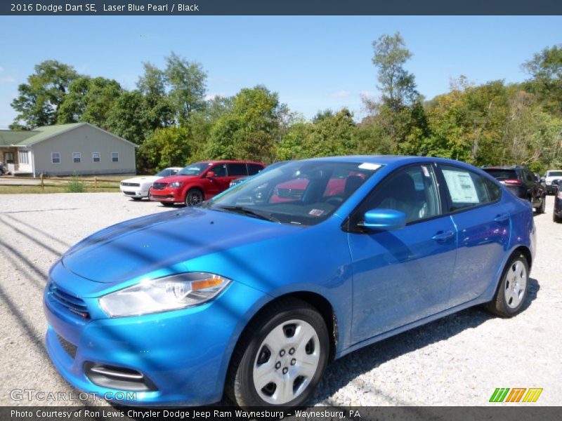 Laser Blue Pearl / Black 2016 Dodge Dart SE