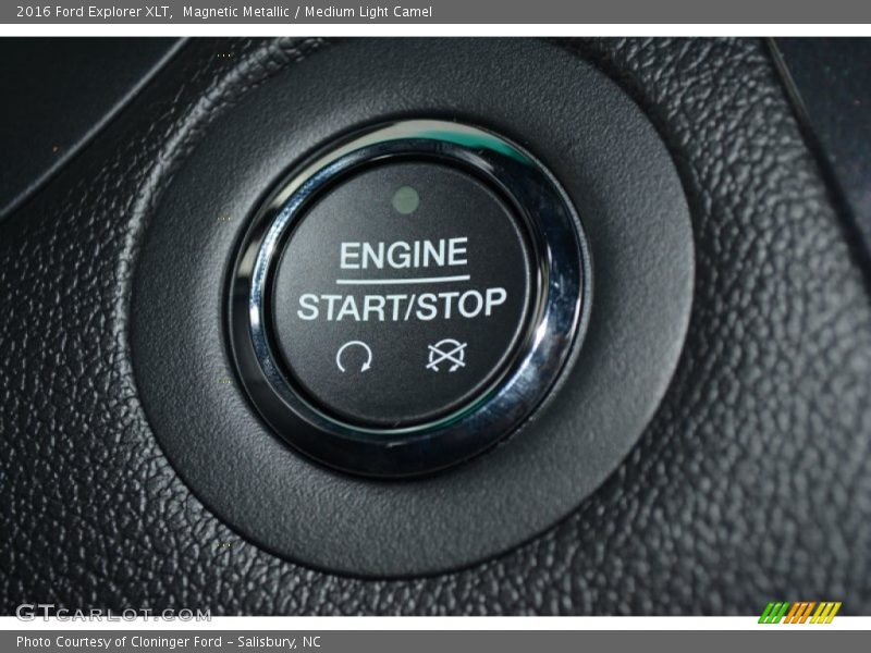 Magnetic Metallic / Medium Light Camel 2016 Ford Explorer XLT