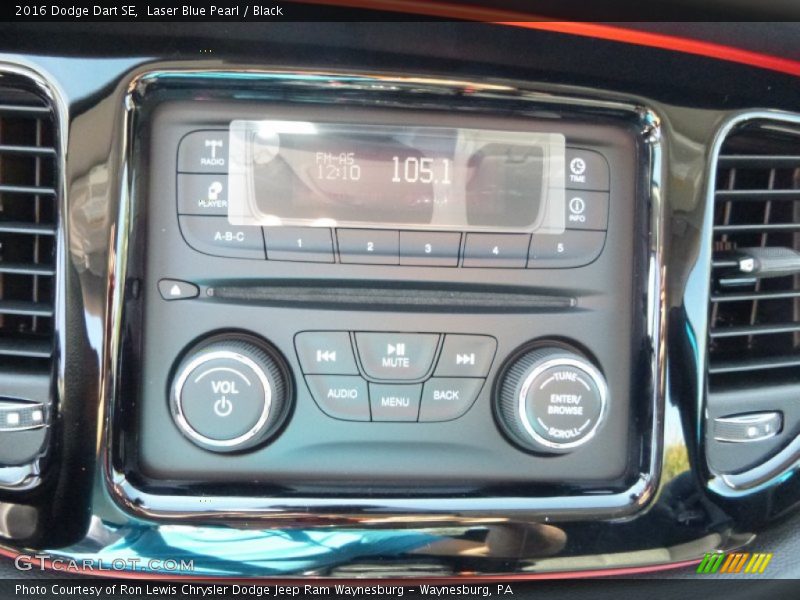 Laser Blue Pearl / Black 2016 Dodge Dart SE