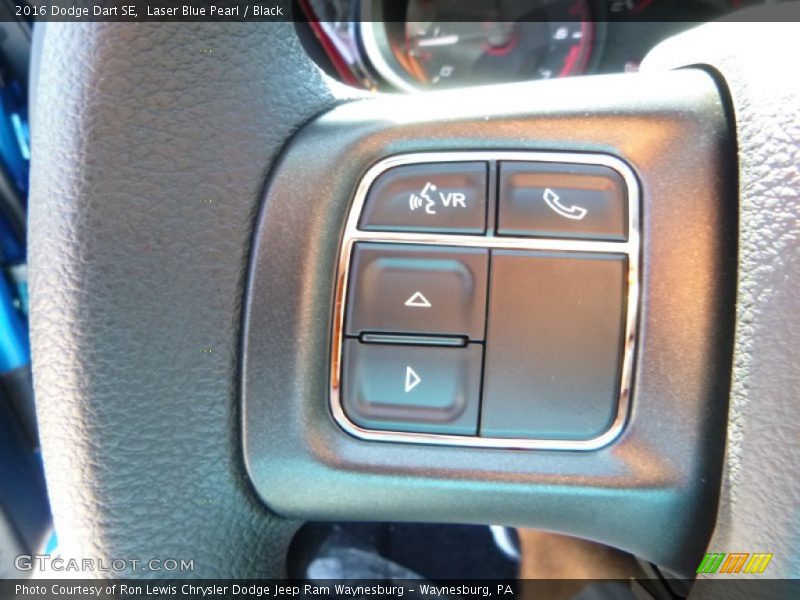 Laser Blue Pearl / Black 2016 Dodge Dart SE