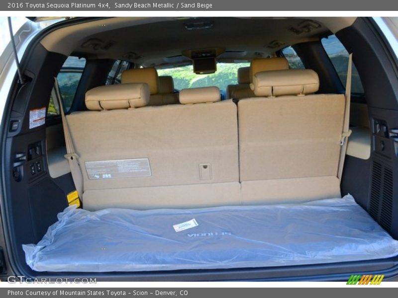 Sandy Beach Metallic / Sand Beige 2016 Toyota Sequoia Platinum 4x4