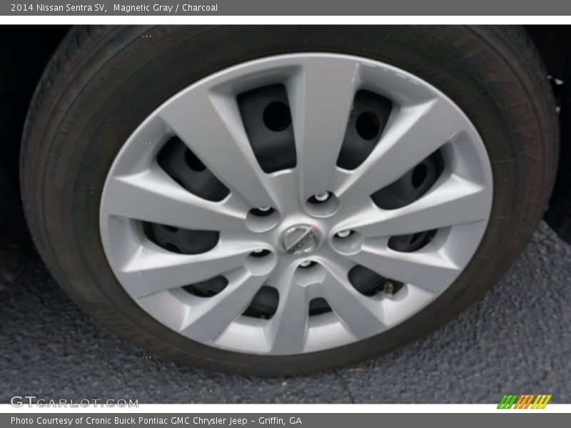 Magnetic Gray / Charcoal 2014 Nissan Sentra SV