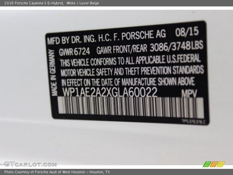White / Luxor Beige 2016 Porsche Cayenne S E-Hybrid
