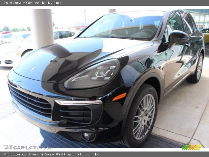 Black / Black 2016 Porsche Cayenne