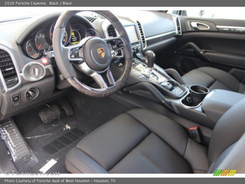 Black / Black 2016 Porsche Cayenne