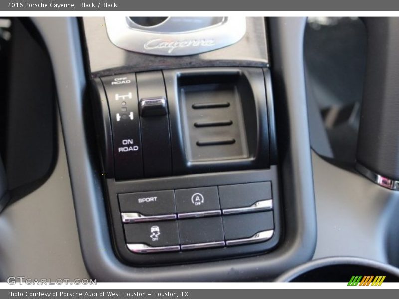 Black / Black 2016 Porsche Cayenne