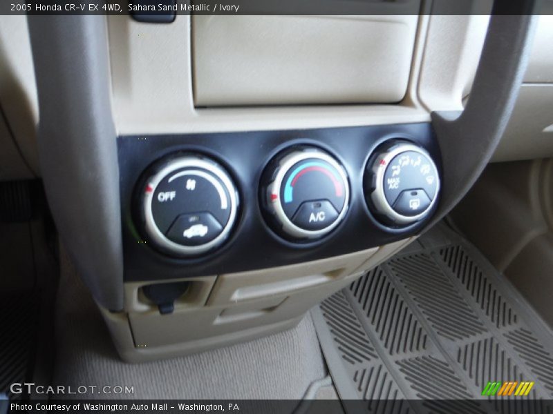 Sahara Sand Metallic / Ivory 2005 Honda CR-V EX 4WD