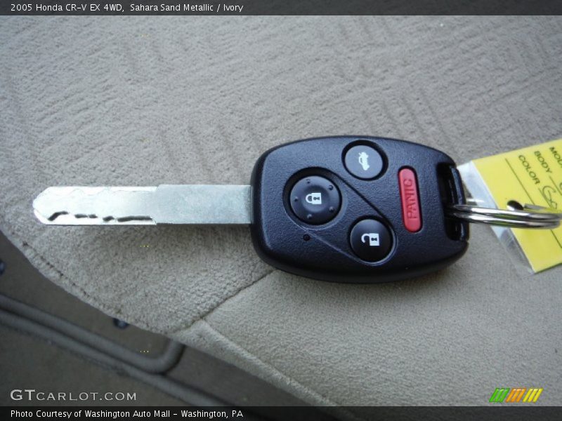 Sahara Sand Metallic / Ivory 2005 Honda CR-V EX 4WD