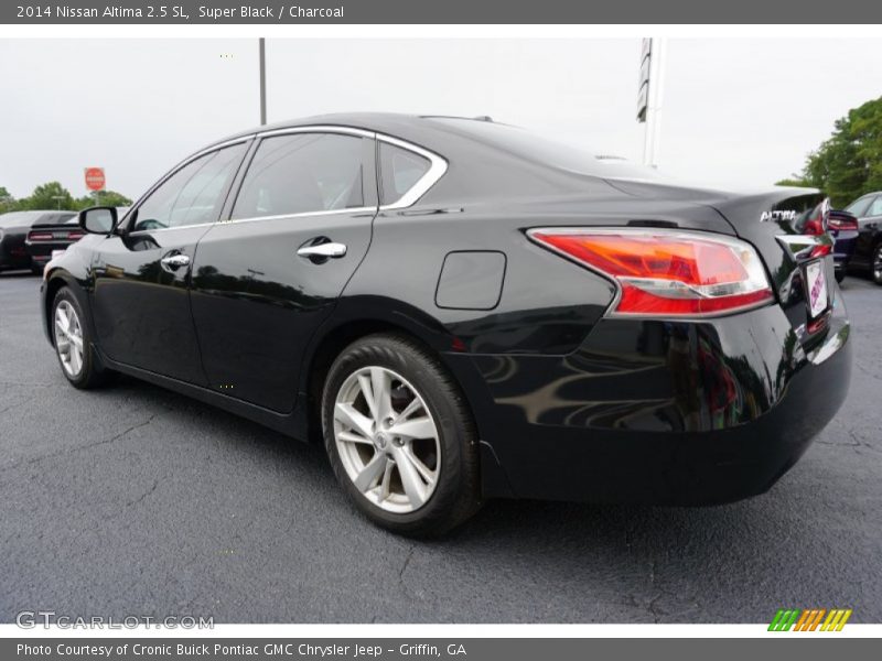 Super Black / Charcoal 2014 Nissan Altima 2.5 SL