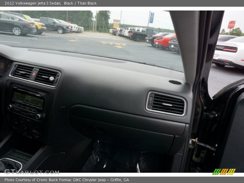 Black / Titan Black 2012 Volkswagen Jetta S Sedan