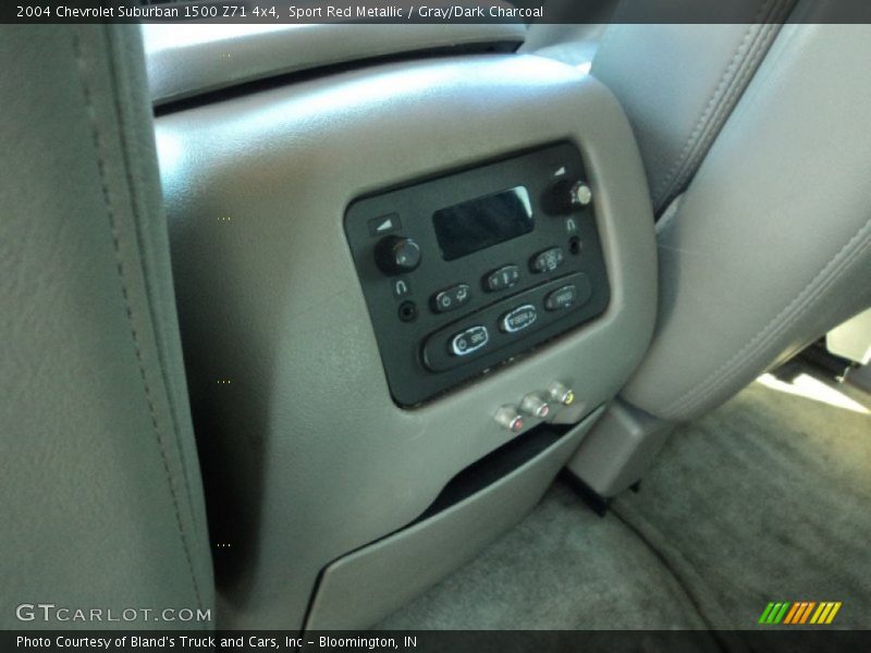 Sport Red Metallic / Gray/Dark Charcoal 2004 Chevrolet Suburban 1500 Z71 4x4