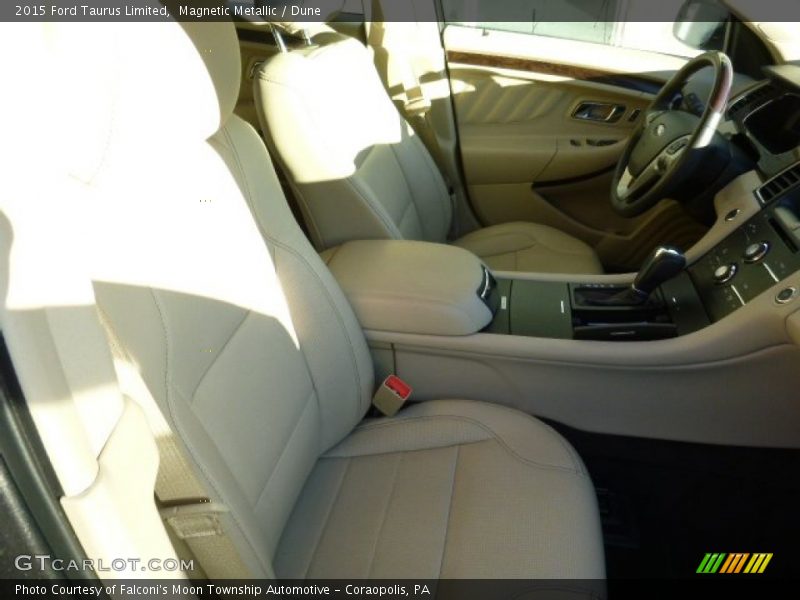 Magnetic Metallic / Dune 2015 Ford Taurus Limited