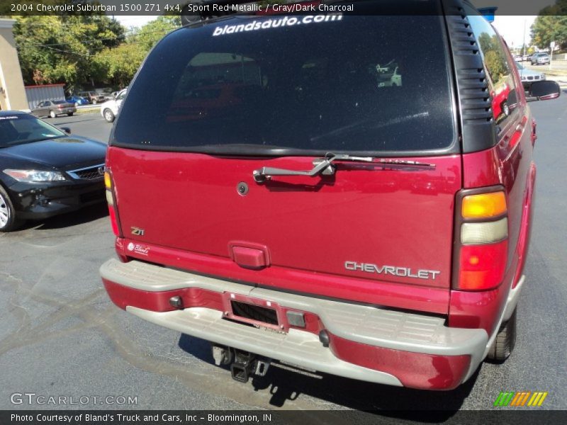 Sport Red Metallic / Gray/Dark Charcoal 2004 Chevrolet Suburban 1500 Z71 4x4