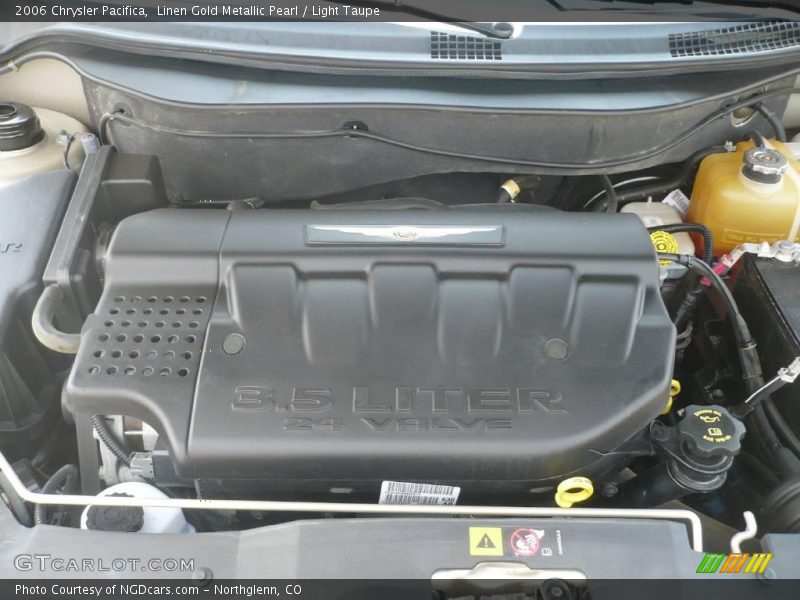 Linen Gold Metallic Pearl / Light Taupe 2006 Chrysler Pacifica