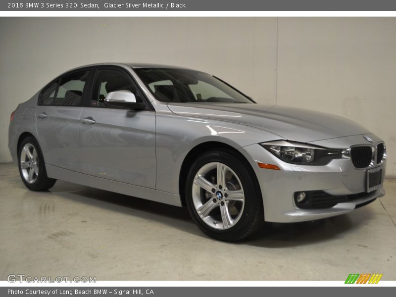 Front 3/4 View of 2016 3 Series 320i Sedan