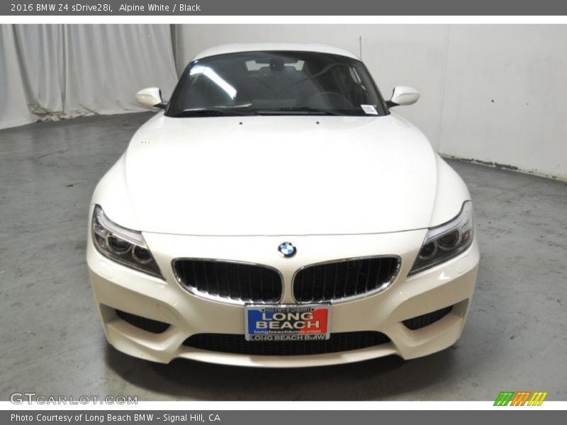 Alpine White / Black 2016 BMW Z4 sDrive28i