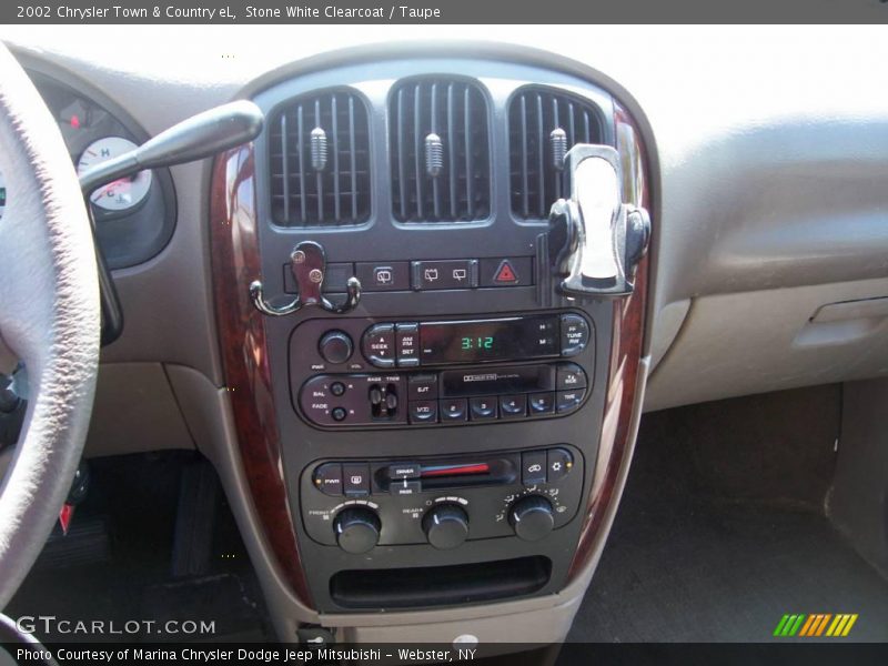Stone White Clearcoat / Taupe 2002 Chrysler Town & Country eL
