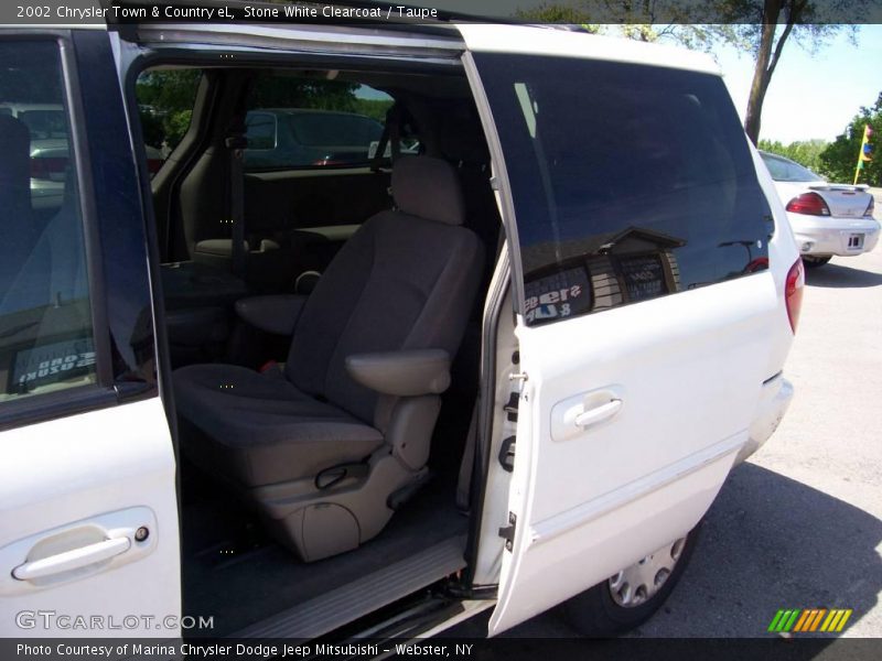 Stone White Clearcoat / Taupe 2002 Chrysler Town & Country eL