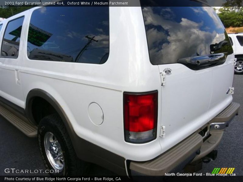 Oxford White / Medium Parchment 2001 Ford Excursion Limited 4x4